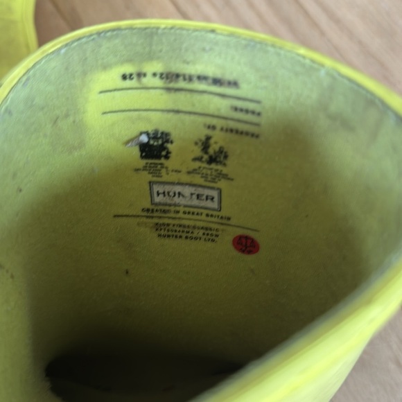 Yellow Hunter Boots Kids Size 11 - Picture 3 of 4